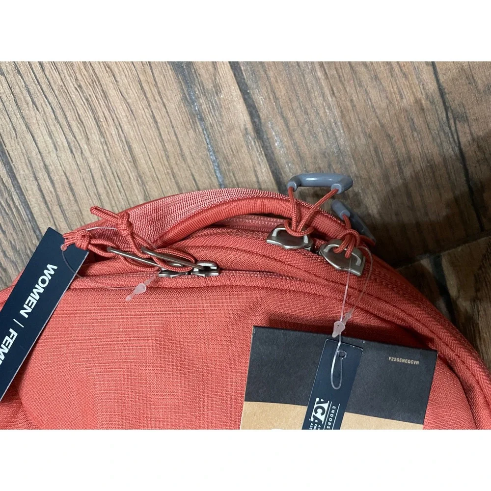 The North Face Womens Borealis Backpack Mars Dust Dark 27L NFOA52SIG00-OS NWT
